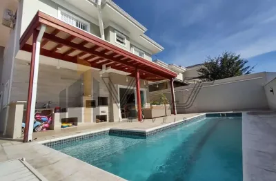 Casa à venda no condomínio jardim das palmeiras em vinhedo/sp