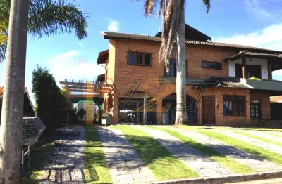 Casa sobrado à venda no condomínio vista alegre sede em vinhedo - sp.