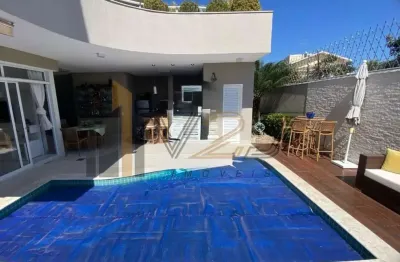 Casa sobrado para locação no Condomínio Portal do Jequitibá em Valinhos - SP.