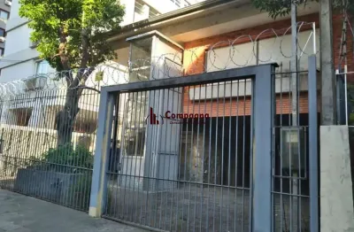 Casa com 3 quartos à venda na Avenida Pirapó, 125, Petrópolis, Porto Alegre