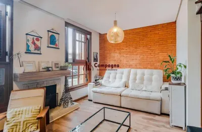 Casa em condomínio 3 dormitórios e sótão bairro cristal