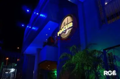 Ampla casa comercial, ponto exclusivo na oscar pereira