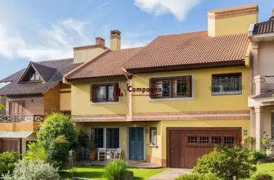 Excelente casa para comprar em condominio arborizado 4 quartos