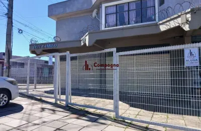 Loja de esquina para locação na avenida da serraria