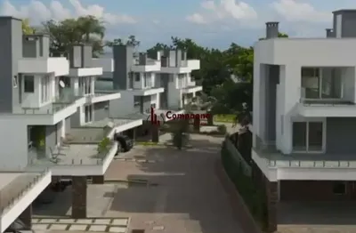 Casa com 3 quartos para alugar na Avenida Coronel Marcos, 1239, Pedra Redonda, Porto Alegre