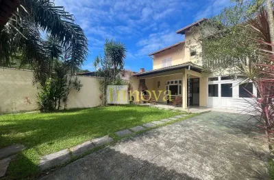 Casa com 5 quartos à venda no Martim de Sá, Caraguatatuba 