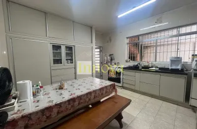 Oportunidade única - casa à venda, com ponto comercial no centro, caraguatatuba, litoral norte de s