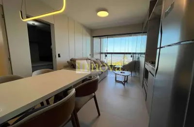 Apartamento de 01 dormitório , frente mar, com planejados e finamente mobiliado, na praia do indaia