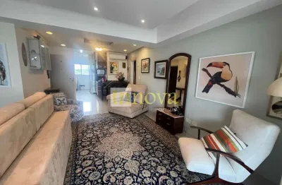 Apartamento frente mar, à venda,  com 03 dormitórios sendo 01 suíte e 02 vagas de garagem na orla d