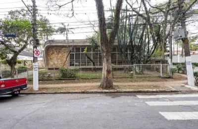 Casa comercial na rua são benedito, n. 820 • 500 m²