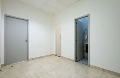 Sala comercial na rua edward joseph, n. 47 - sala 08 - 2 andar • 30 m²