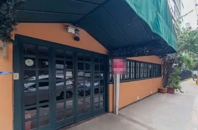 Casa comercial com 14 salas para alugar na Rua Presidente Prudente, 117, Jardim Paulista, São Paulo