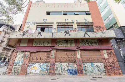 Prédio comercial na avenida são joão, n. 119 - são três pavimento • 600 m²