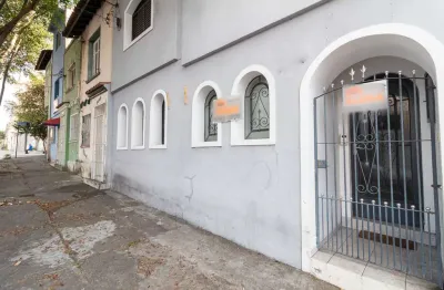 Casa comercial na rua cipriano barata, n. 2460 • 170 m²