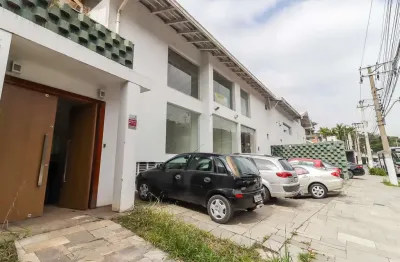 Loja na rua engenheiro oscar americano, n. 119 • 450 m²