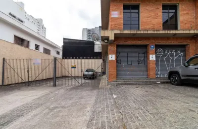 Prédio comercial na avenida doutor altino arantes, n. 1214 • 600 m²