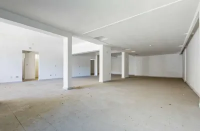 Casa comercial com 10 salas para alugar na Avenida Adolfo Pinheiro, 1637, Santo Amaro, São Paulo