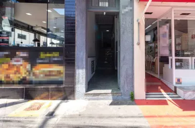 Sobreloja na rua tuiuti, n. 2403 - sobreloja 09 • 23 m²