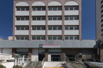 Prédio comercial na avenida conselheiro carrão, n. 2918 - 2928 • 3337 m²
