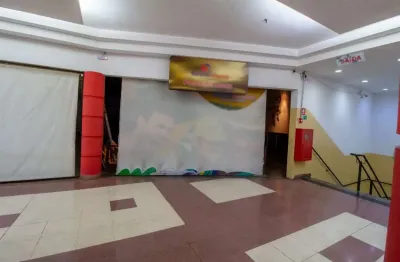 Loja em shopping na rua duarte de azevedo, n. 30 - loja 60 - santana shopping • 95 m²