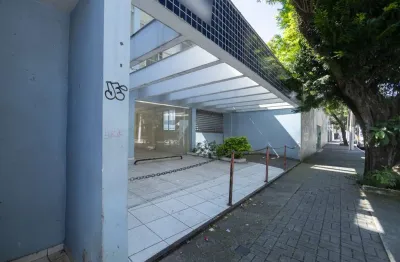 Prédio comercial na rua bráz cubas, n. 387 • 402 m²