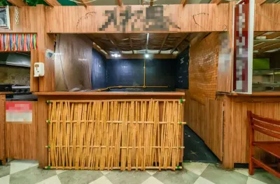 Loja em galeria na rua barão de iguape, n. 158 - quiosque 5 e • 9 m²