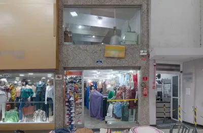 Loja em galeria na rua voluntários da pátria, n. 2041 - loja 21 • 120 m²