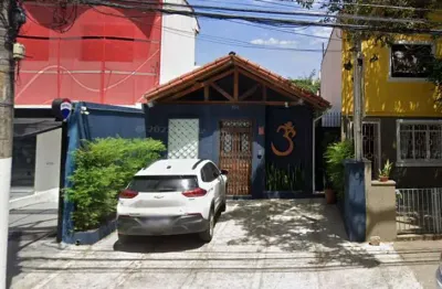Casa comercial com 6 salas para alugar na Rua Cotoxó, 634, Perdizes, São Paulo