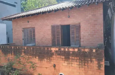Casa comercial na rua marechal bitencourt, n. 141 - casa 241 • 442 m²