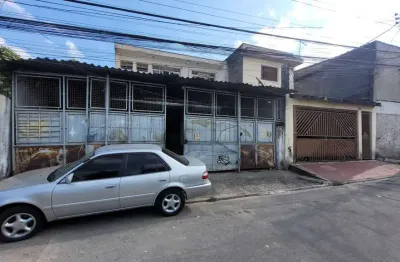 Galpão na rua cônego josé maria fernandes, n. 164 • 750 m²
