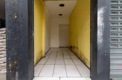Loja na avenida miguel conejo, n. 974 - loja 2 • 6 m²