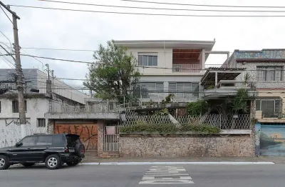 Casa comercial na rua maria amália lopes azevedo, n. 452 • 750 m²