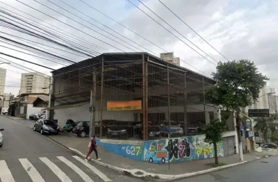 Loja na avenida nossa senhora do sabará, n. 627 • 600 m²