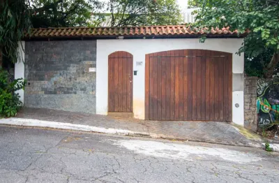 Casa comercial na rua raiz da serra, n. 307 • 150 m²