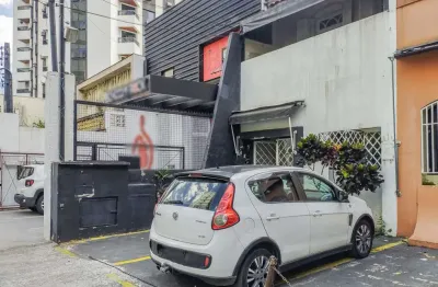 Casa comercial na rua batataes, n. 189 - 189 • 180 m²