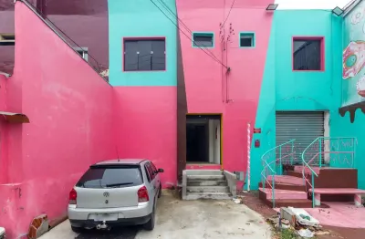 Casa comercial para alugar na Rua Luís Góis, 812, Mirandópolis, São Paulo