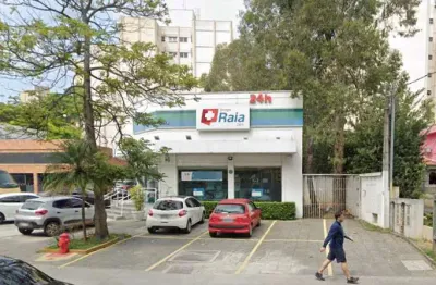 Loja na avenida sargento geraldo sant'ana, n. 998 • 450 m²