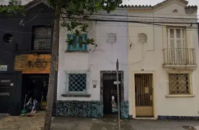 Casa comercial na avenida lins de vasconcelos, n. 3054 • 90 m²