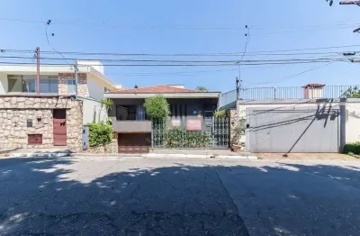 Casa comercial na rua bento de faria, n. 146 • 320 m²