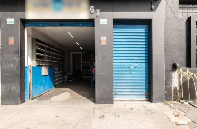 Sala comercial com 9 salas para alugar na Rua Vitorino Carmilo, 63, Barra Funda, São Paulo