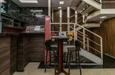 Loja em galeria na rua teodoro sampaio, n. 2387 - loja 39 • 7 m²