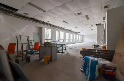 Ponto comercial para alugar na Avenida Morumbi, 6901, Morumbi, São Paulo