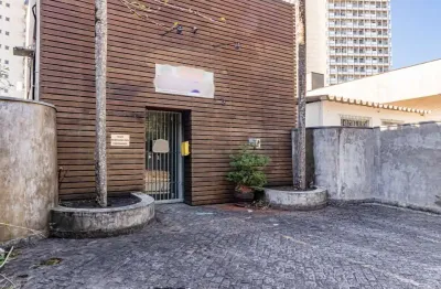 Casa comercial na rua george eastman, n. 92 • 624 m²