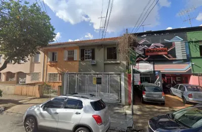 Casa comercial na rua tavares bastos, n. 420 • 450 m²