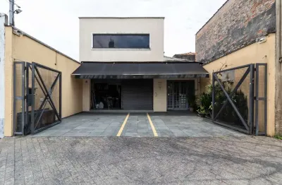 Casa comercial para alugar na Rua Puris, 40, Mooca, São Paulo
