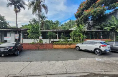 Galpão na avenida professor vicente ráo, n. 1513 • 740 m²