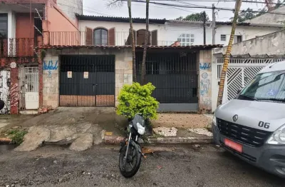 Casa comercial na rua otávio tarquínio de sousa, n. 83 • 185 m²