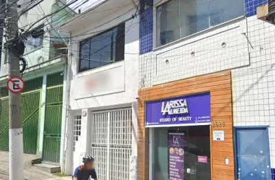 Casa comercial na rua padre adelino, n. 2034 • 182 m²
