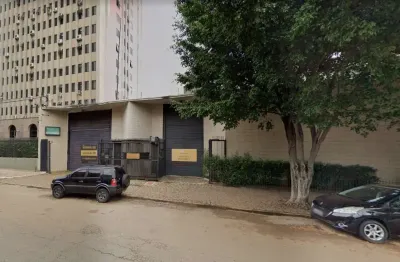 Prédio comercial na avenida josé césar de oliveira, n. 175 • 1500 m²