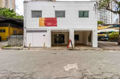 Prédio comercial na rua fernandes reis, n. 38 • 495 m²